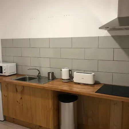 Columbus Co-living Albergue *